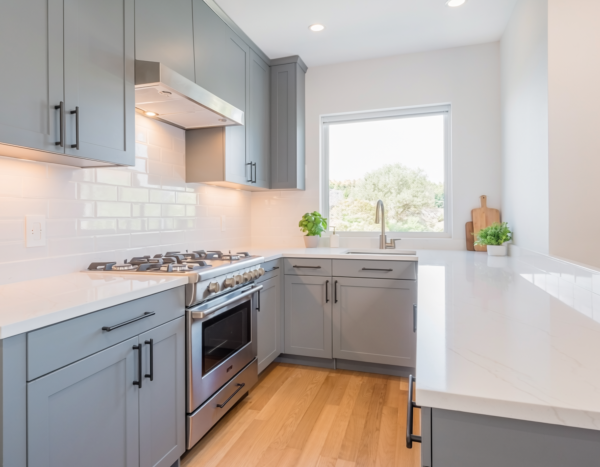 Which Kitchen Colours Never Go Out of Style?